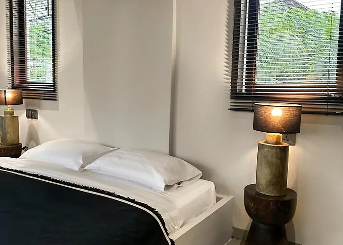 アパート Surf - 1br In Pecatu With Jacuzzi ウルワツ
